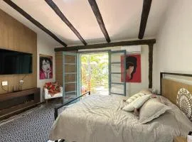 Suite com jardim privativo - Casa das Bromélias - 02