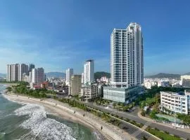 voco Scenia Bay Nha Trang by IHG