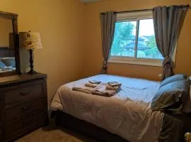 Doctors Lounge - An Executive Home in Niagara