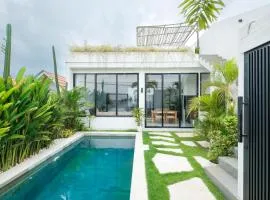 Sunny Surf Villa