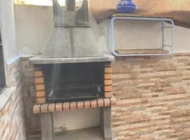 Apto con patio y barbacoa BBQ H de la Reina