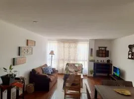 Confortable departamento en Cuenca, condominio privado
