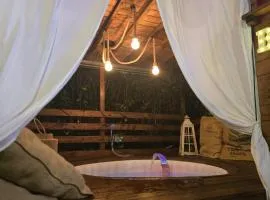 La Dimora di Pietra - Madonie Suite & Garden - Private Villa Whit Heated Outdoor Spa