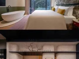 BuYuan Hotel - Near Tianfu Square, Wuhou Shrine, Chunxi Road,T aikooli, Exit C of Huaxiba on Metro Line 1,Provides Minibar,Laundry & Luggage delivery service