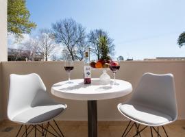 Veneti Apartments - Corfu Serene Getaways – hotel w Sidari