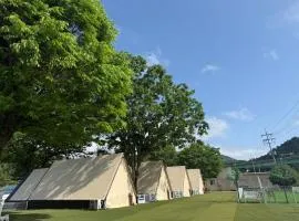 Gapyeong Sweet Picnic Glamping and Caravan