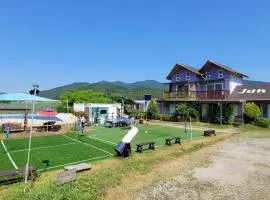 Jun Live Pension in Gangwha