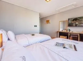 Yeosu Seastar Hotel