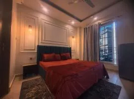 Mahadev Hotel