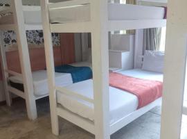 Lodge & Backpackers at Star Legend: Parow şehrinde bir otel