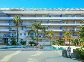 Port Canigó Apartment Pool Beach Parking