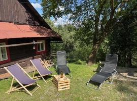 Na samotě u lesa, Hotel in Vsetín