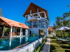 CeyAura Mirissa Eco Lodge