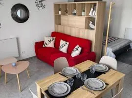 Studio cosy proche bourg et plages tout équipé