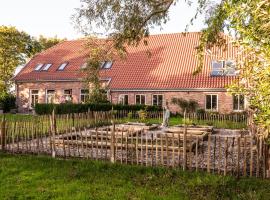 "Gut Friesland" - Luxury Country Retreat, Hotel in Schortens