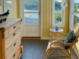 Sjøhytte Med Badeplass Ved Edholmen Marina