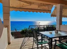 Golden Horizon Haven