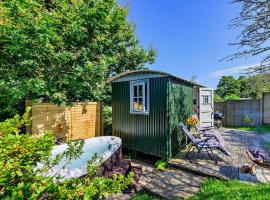 Golant में, होटल 1 Bed in Fowey oc-95015