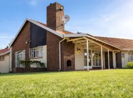 Macum Haven Florida Park Pool! Netflix!