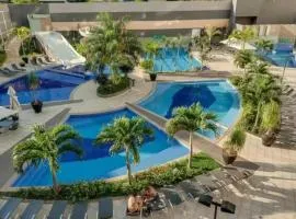 Flat veredas 300 metros HOT PARK com ar na sala