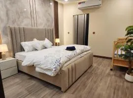 Standard apartments with UPS, across Giga Mall, Pool included