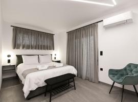 La Boheme modern living، فندق في بريفيزا