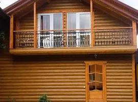 Котедж Топірець