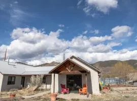 Dog Friendly Salida Sol - Walk to Everything!