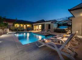 Villa Aurora: A Luxurious Stone Retreat in Dalmatia