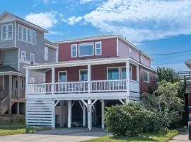 Lucky Paws Escape - Nags Head MP 16, 50 Yds to Beach, Pool, Fenced Yard, Pets OK, Flex Stays