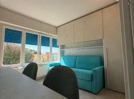 Acquamarina B & M sea apartment