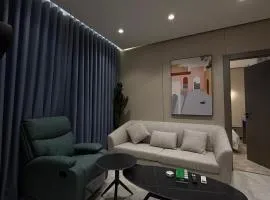 005 tara-JRE Jabal Al Lweibdeh with stunning view