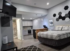 (101) New modern Studio in Maryville