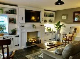 Olde Village Shop Cottage