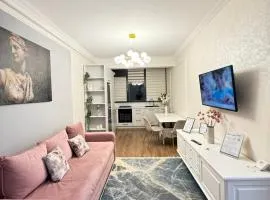 Luxury 2BedRooms Apartments Bd George Enescu Suceava