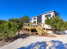 Starlight Casita, Hotel in Fischer
