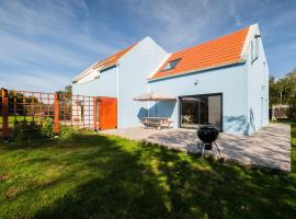 FishTail Guest House, Hotel in Rabo de Peixe