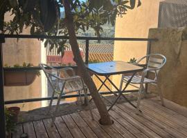 Chambre Le 40 marches, Hotel in Cucugnan