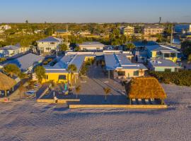 A Beach Retreat on Casey Key, Hotel in Venice