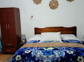 Casa Perla Cuencana Hostal, hotel em Cuenca