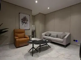 009 tara-JRE Jabal Al Lweibdeh with stunning view