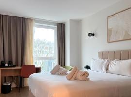 City Pop 2Night Paris - Self check-in, hotel em Vanves