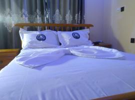 Ubuntu Mbanya Guest House, viešbutis mieste Limbė