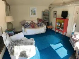 The sunny Stables Cottage