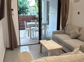 LUX 1 Bed Apt - Ground Floor Trou aux Biches