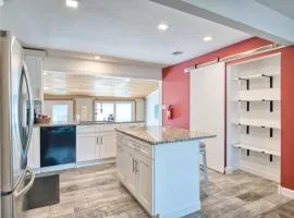 Waterfront Lagoon Home 3BR Game Room Pet Friendly