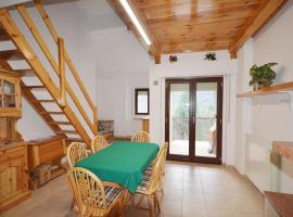 le case di reno valle del Rio, hotel v mestu Lucoli Alto