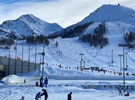 Mea Loft - A 3 min dalle piste, Hotel in Sestriere