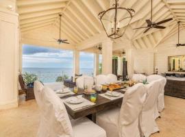 Splendid 4BR Penthouse in Barbados, Hotel in Saint James