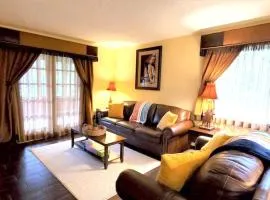 Spacious River Ranch Private COTTAGE with private porch! 401